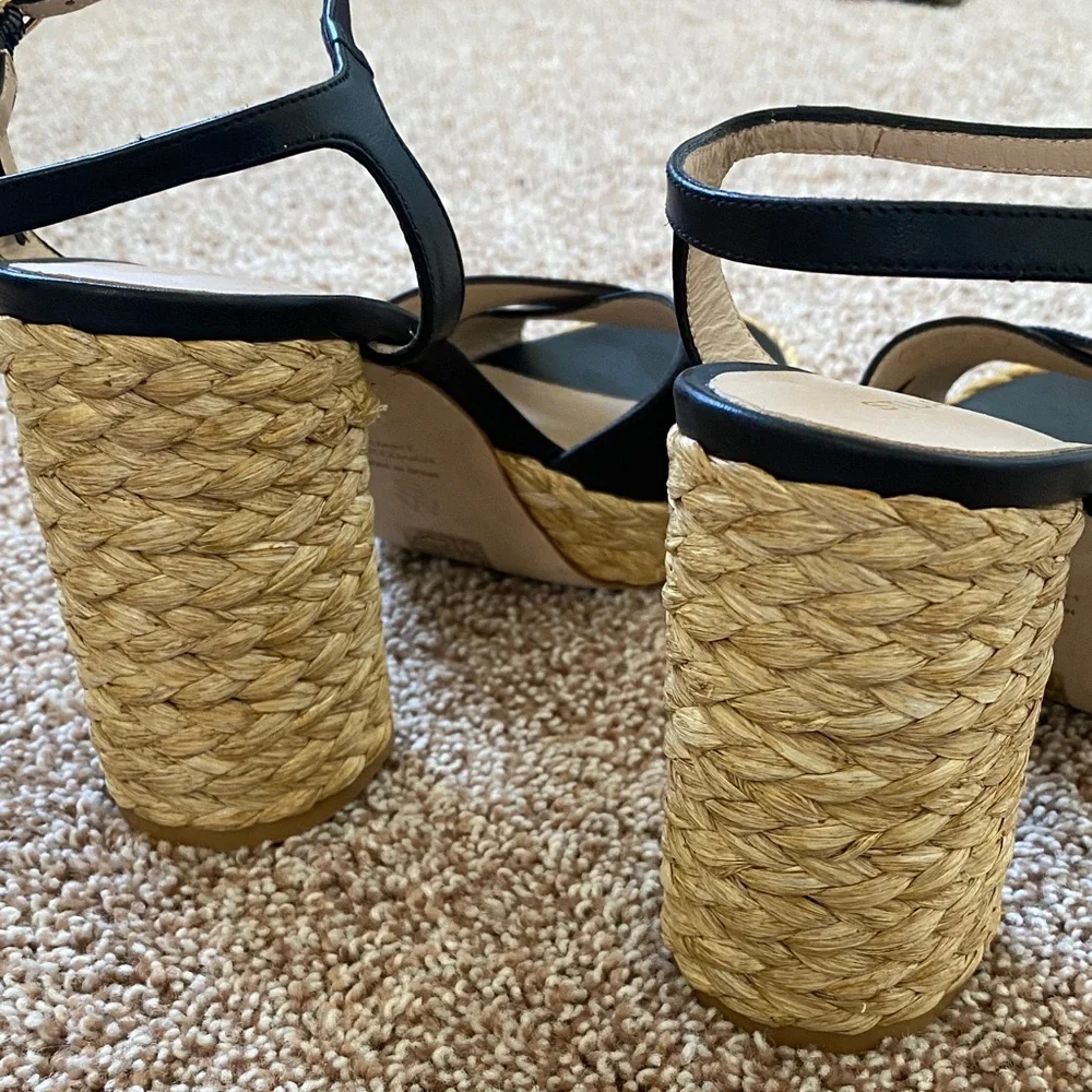 Stuart Weitzman Dayna Black and Tan Platform Sandals